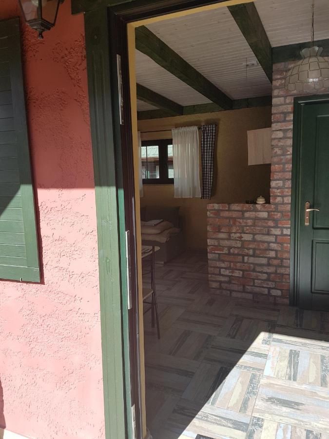 Bungalowy Marina Green Ярославец Екстериор снимка