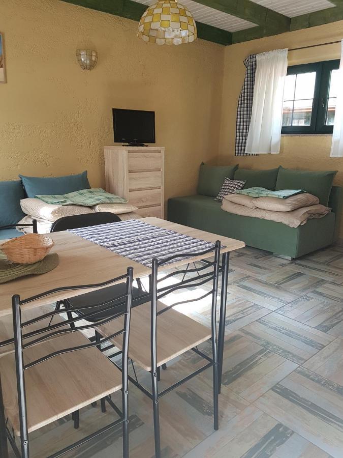 Bungalowy Marina Green Ярославец Екстериор снимка